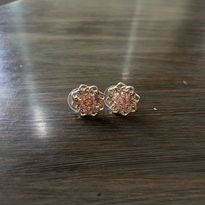 Gold flower earrings